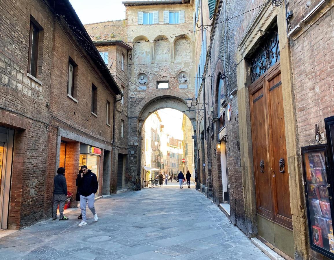 Il Mondo Di Claire - Cozy And Charm Siena Exterior photo
